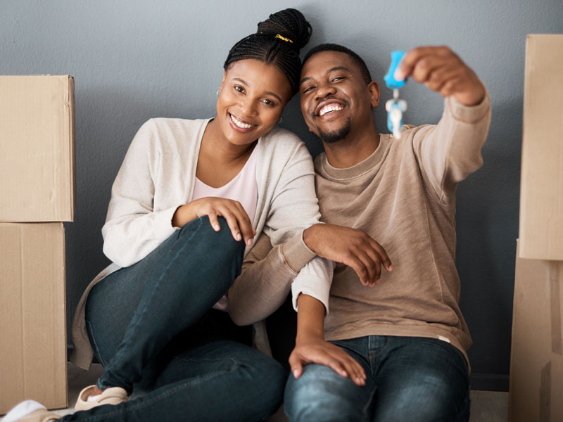 couple with keys