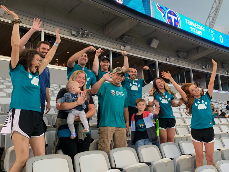 suddath sponsored military move family at jacksonville jaguars game